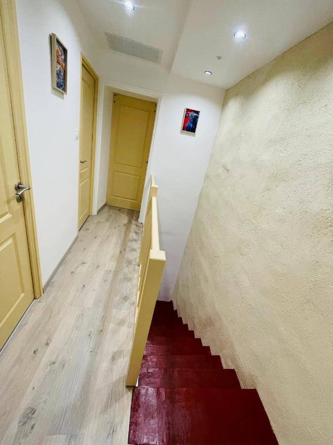 Refuge Des Lys Villa แกลลาเกอ-เลอ-มองต์เทอร์ ภายนอก รูปภาพ