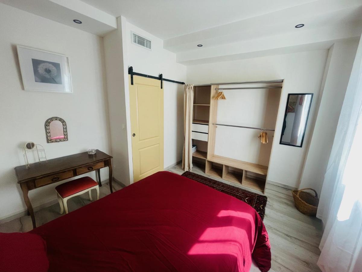 Refuge Des Lys Villa แกลลาเกอ-เลอ-มองต์เทอร์ ภายนอก รูปภาพ
